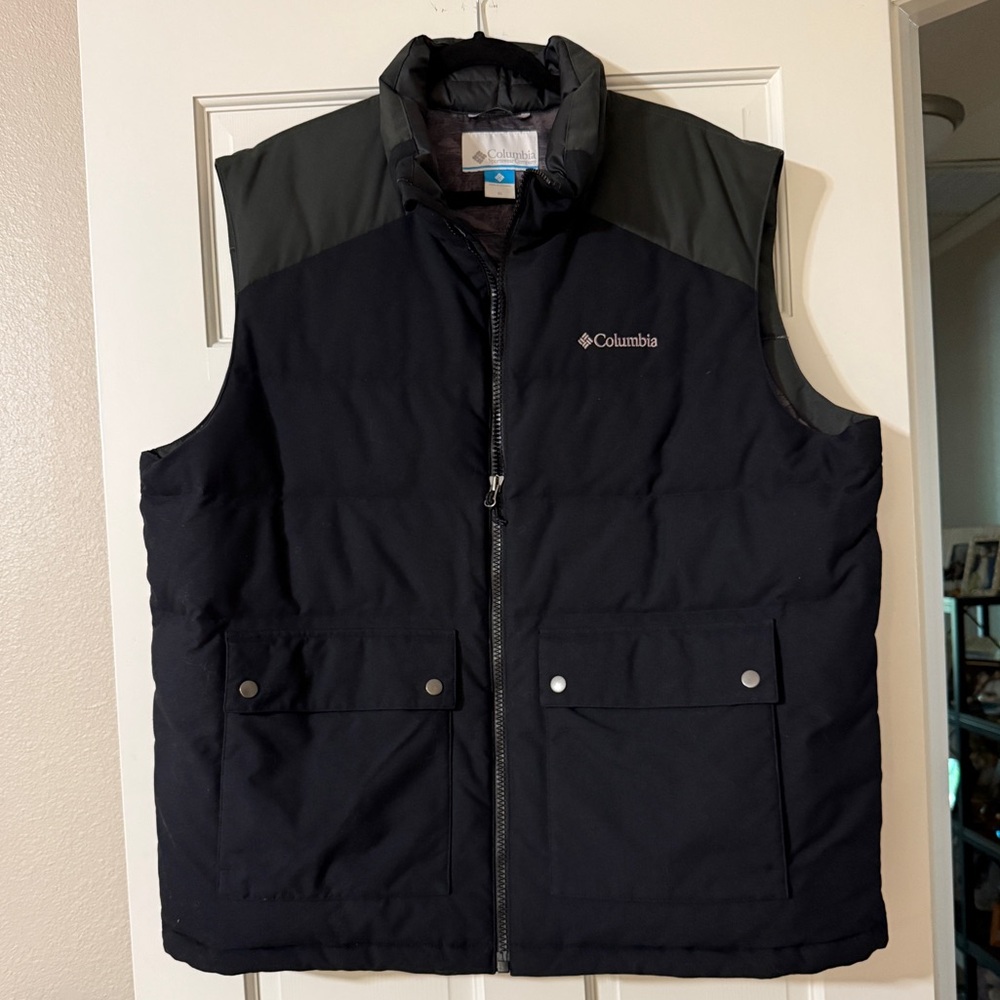 Columbia Men’s Duck Down Vest, 550 Winter Challenger, Size XL, Black, Never Worn